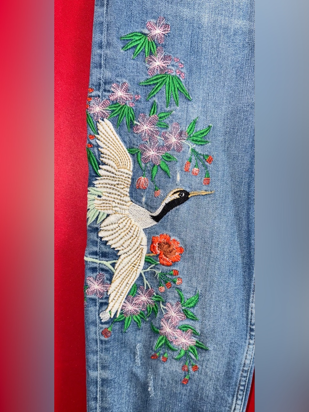 🔥ZARA-Blue Denim Boyfriend Jeans Embroidered Raw Hem Blue Jeans Sz.4 - Picture 4 of 8
